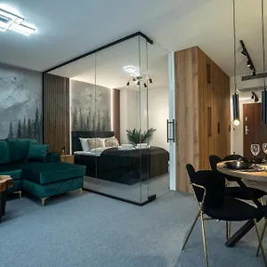 https://sosnowa-prowincja-w-szklarskiej-porebie-gorski.szklarskaporebahotels.net